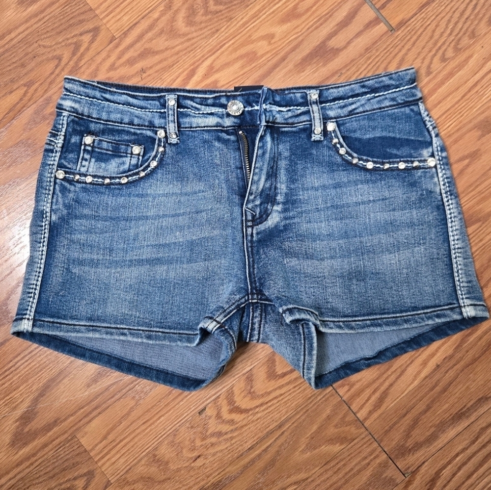 **SOLD** Platinum Plush LA Rhinestone Shorts size L